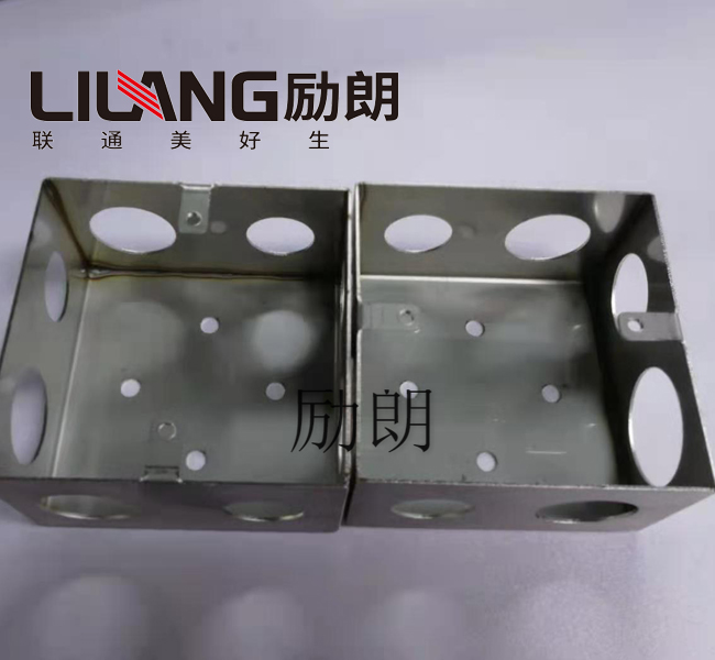 86型不銹鋼電線盒304用于智能化車(chē)間怎么樣？